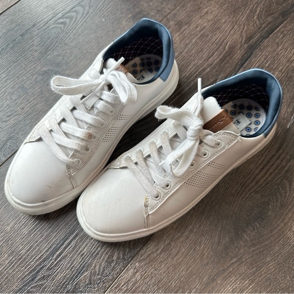 Ben Sherman Mens 7 Hardie Trainer white sneakers - Picture 1 of 4